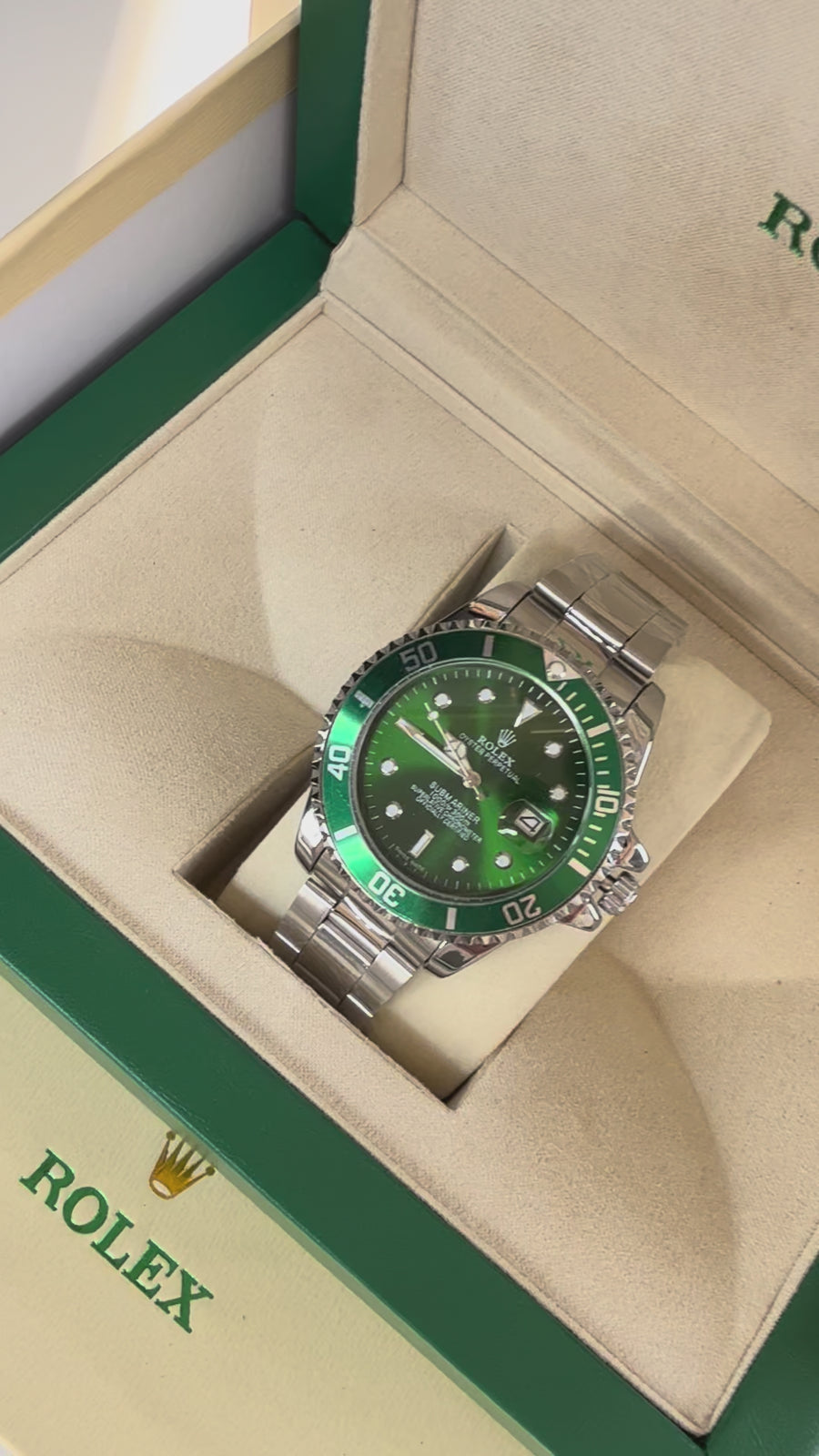 Rolex Submariner Metal Watch – with Standard Gift Box Packaging