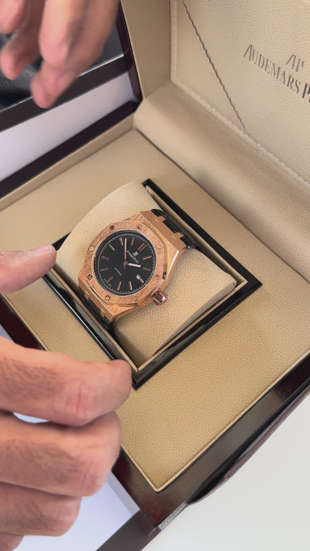 Audemars Piguet Royal Oak leather Watch – with Standard Gift Box Packaging