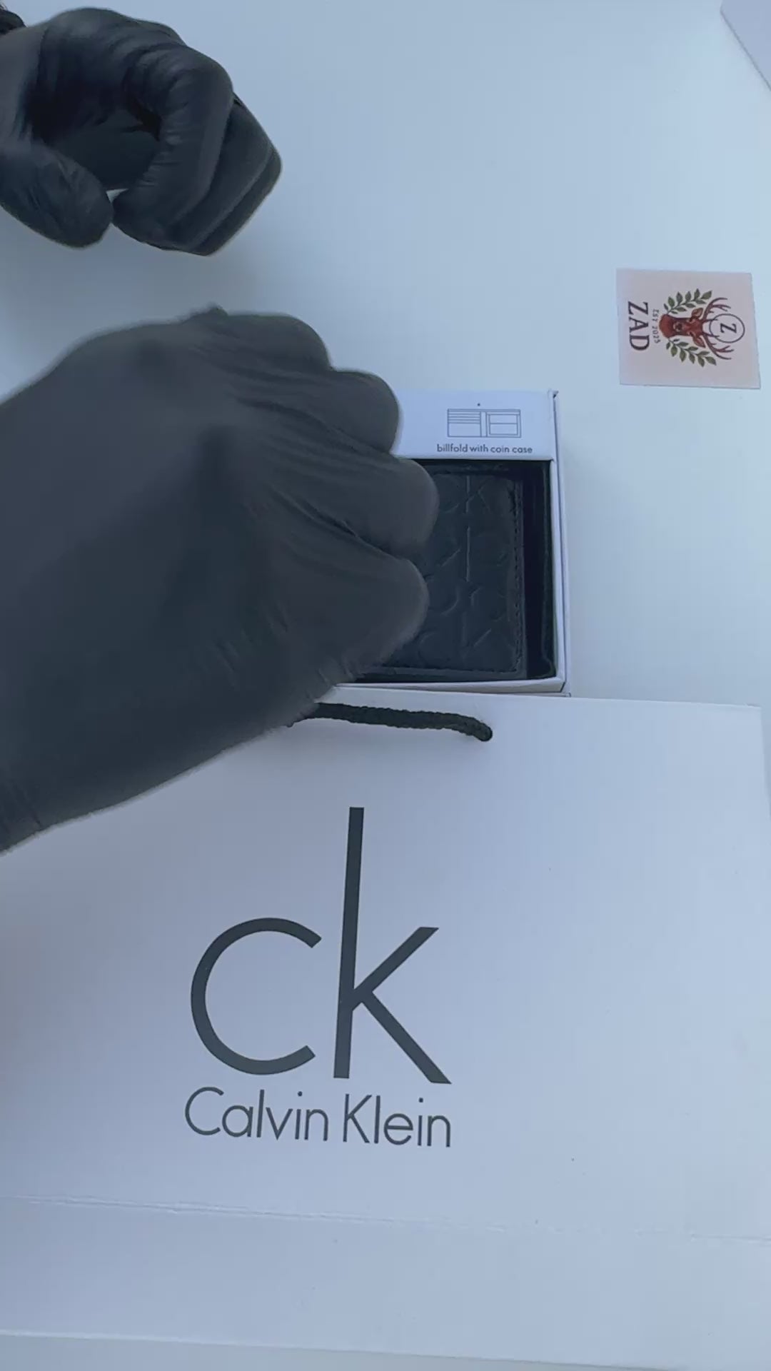 Calvin Klein Leather bifold Wallet – Premium Gift Packaging Included