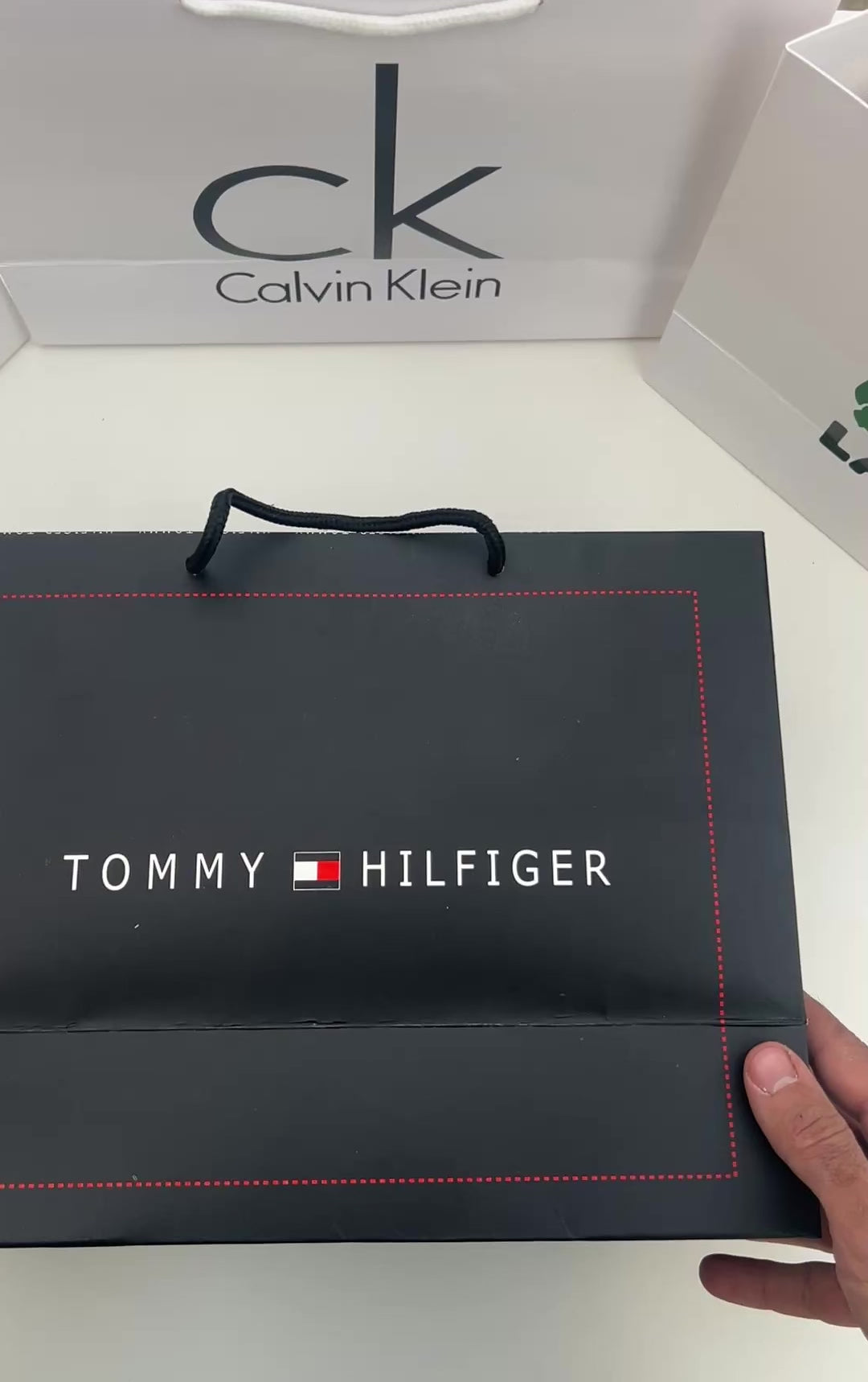 Tommy Hilfiger Crossbody Bag – Premium Stamped Bag with Gift Packaging