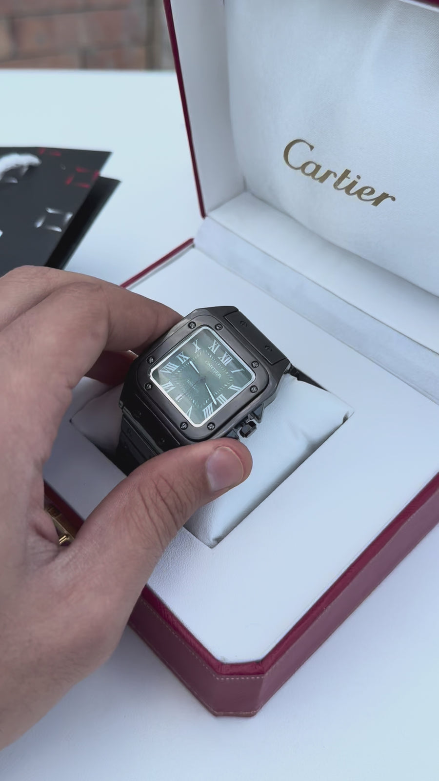 Cartier metal Watch – with Standard Gift Box Packaging